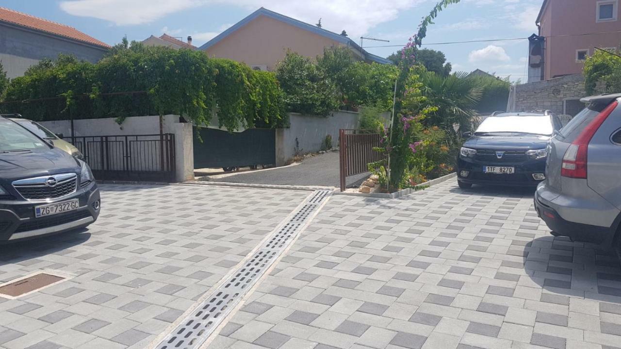 Apartmani Kovacic Murter Eksteriør bilde